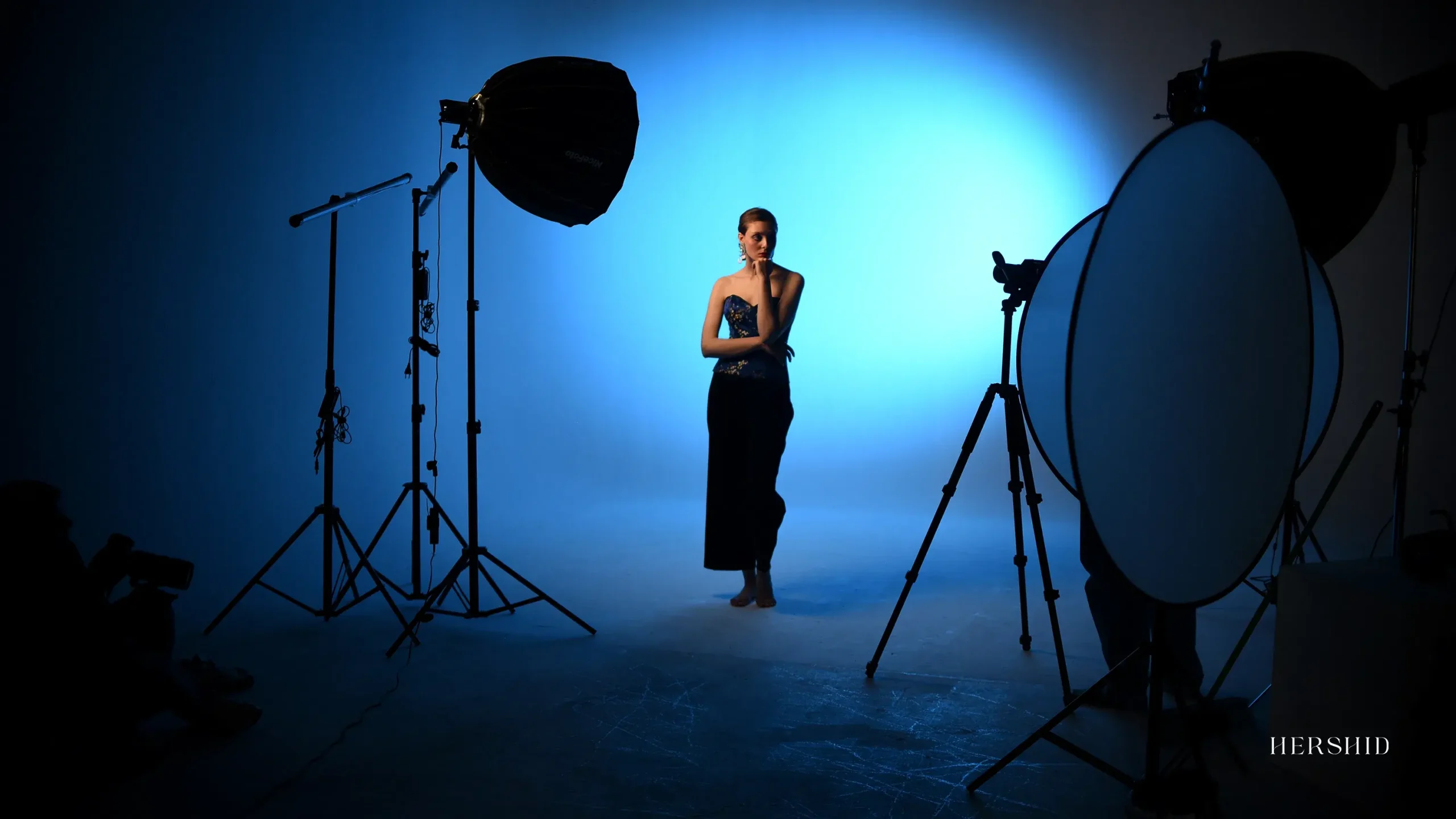 Fashion Bridging East and West
